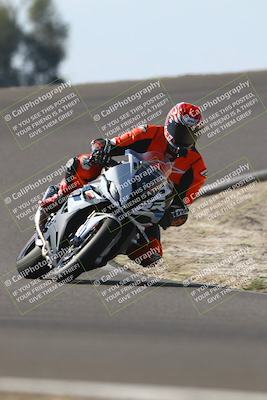 media/Nov-02-2025-Lets Ride (Sun) [[f7a3caa734]]/A Group/12pm (Turn 2 Outside)/